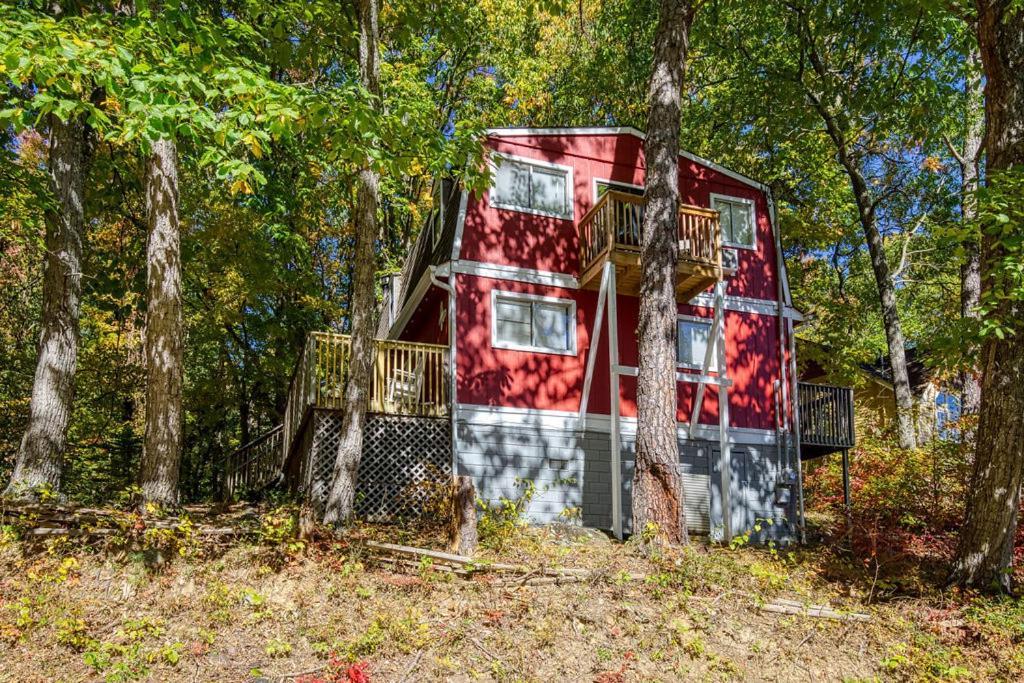 Four Bears Den, Hot Tub, 1089 Of Free Attraction Tickets For Each Paid Day, Dollywood And More Gatlinburg Exterior photo